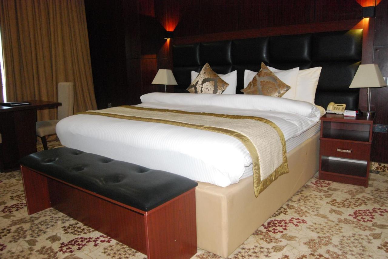 Best Western Plus Enugu Bagian luar foto
