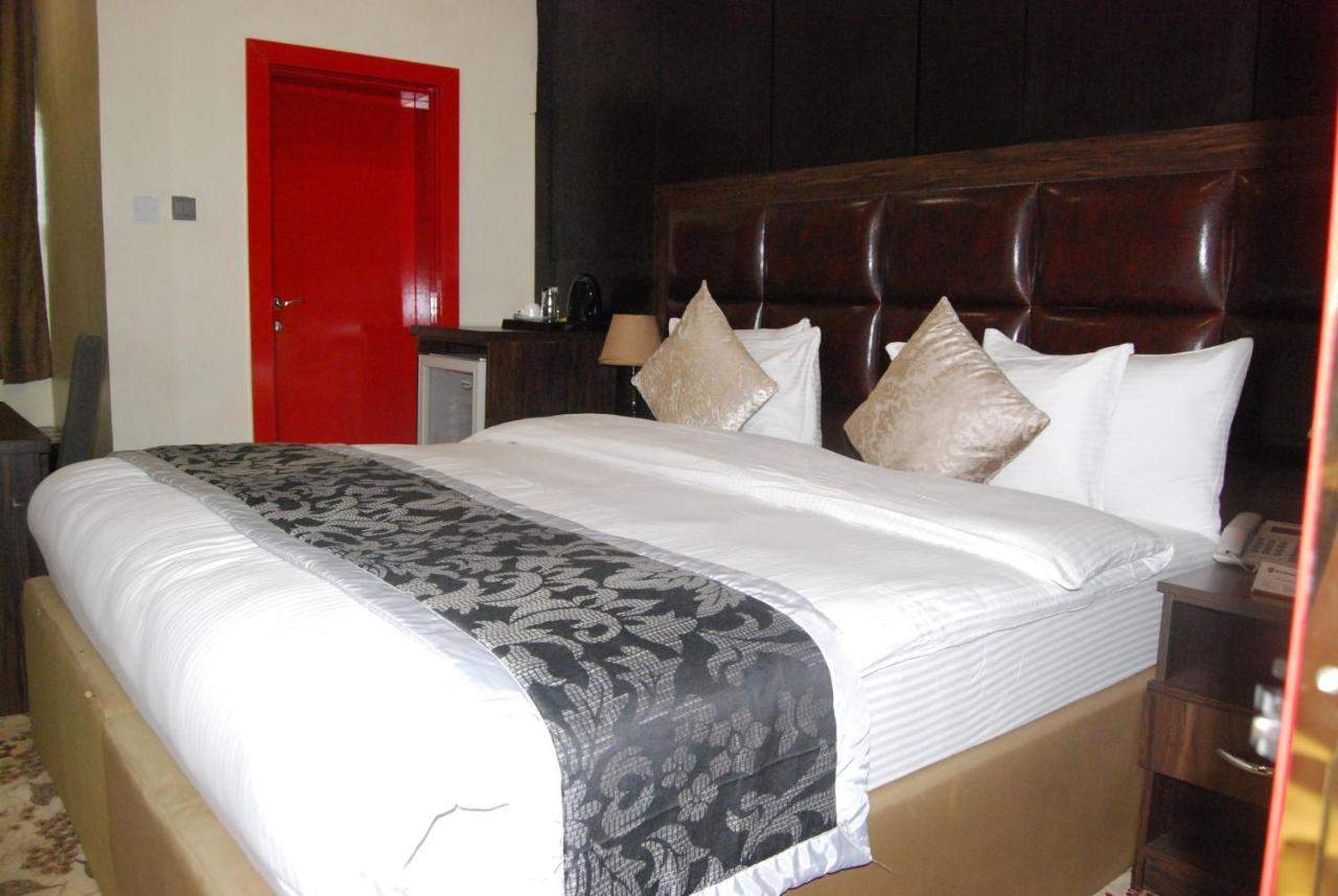 Best Western Plus Enugu Bagian luar foto