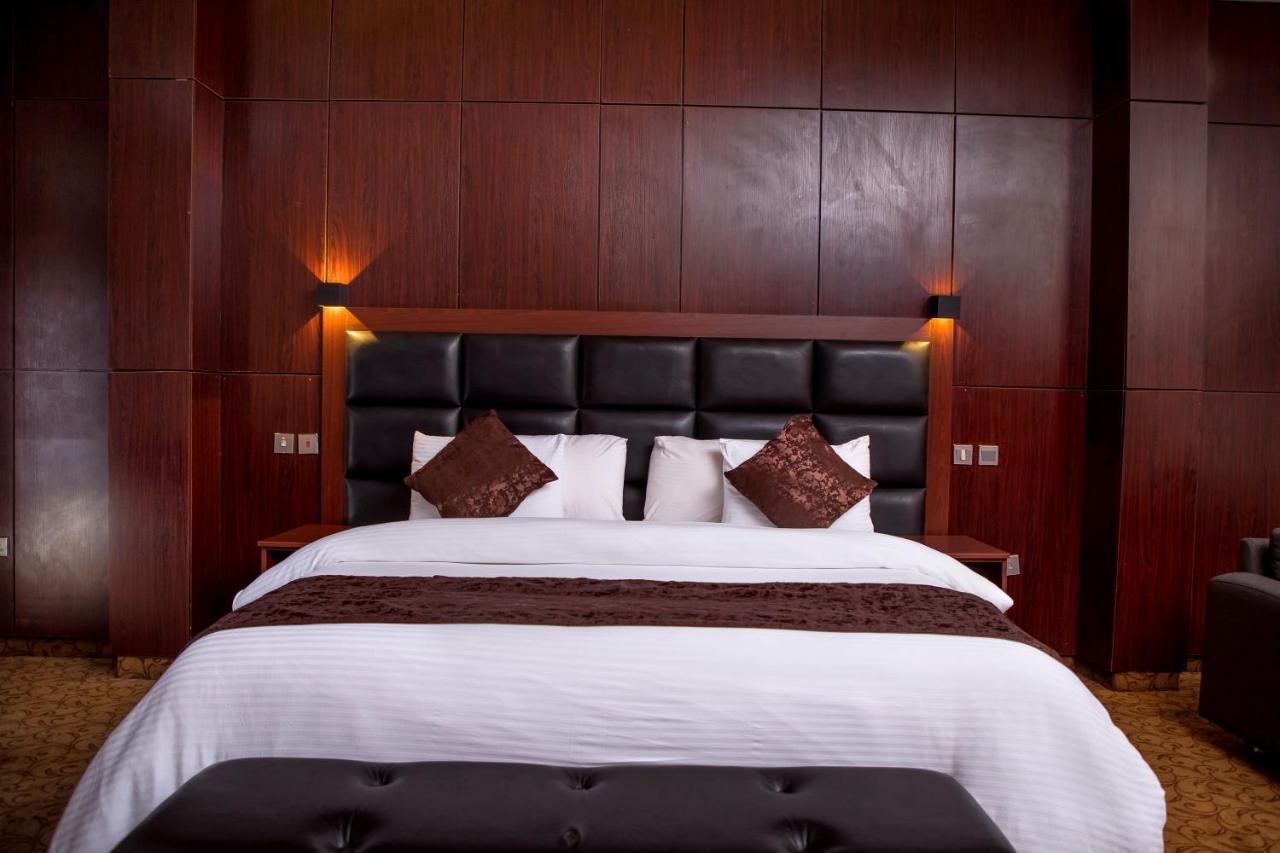 Best Western Plus Enugu Bagian luar foto