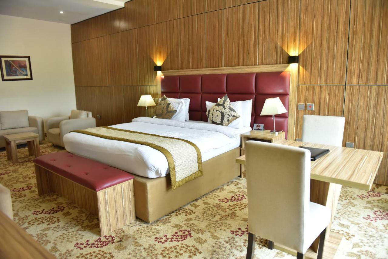 Best Western Plus Enugu Bagian luar foto