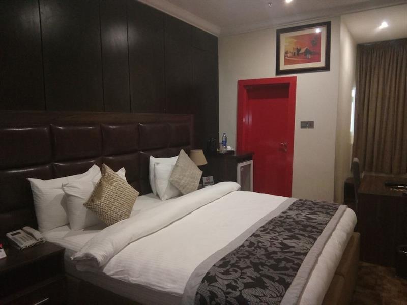 Best Western Plus Enugu Bagian luar foto